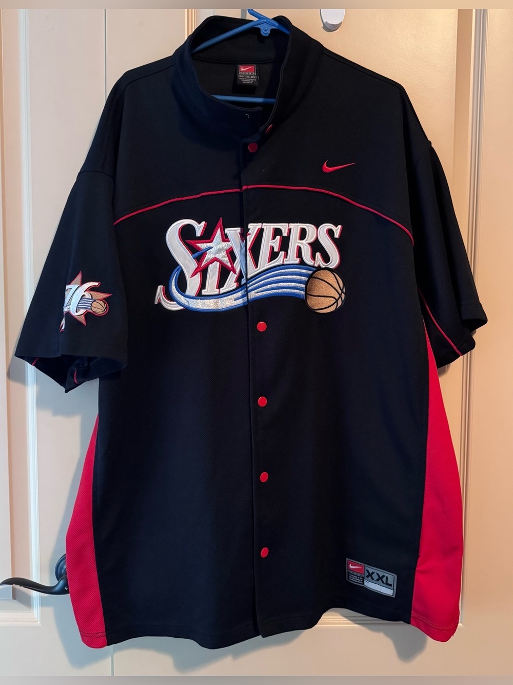 Philadeiphia Sixers Warm Up Vintage Iverson
Jersey Shirt Size XXL Nike